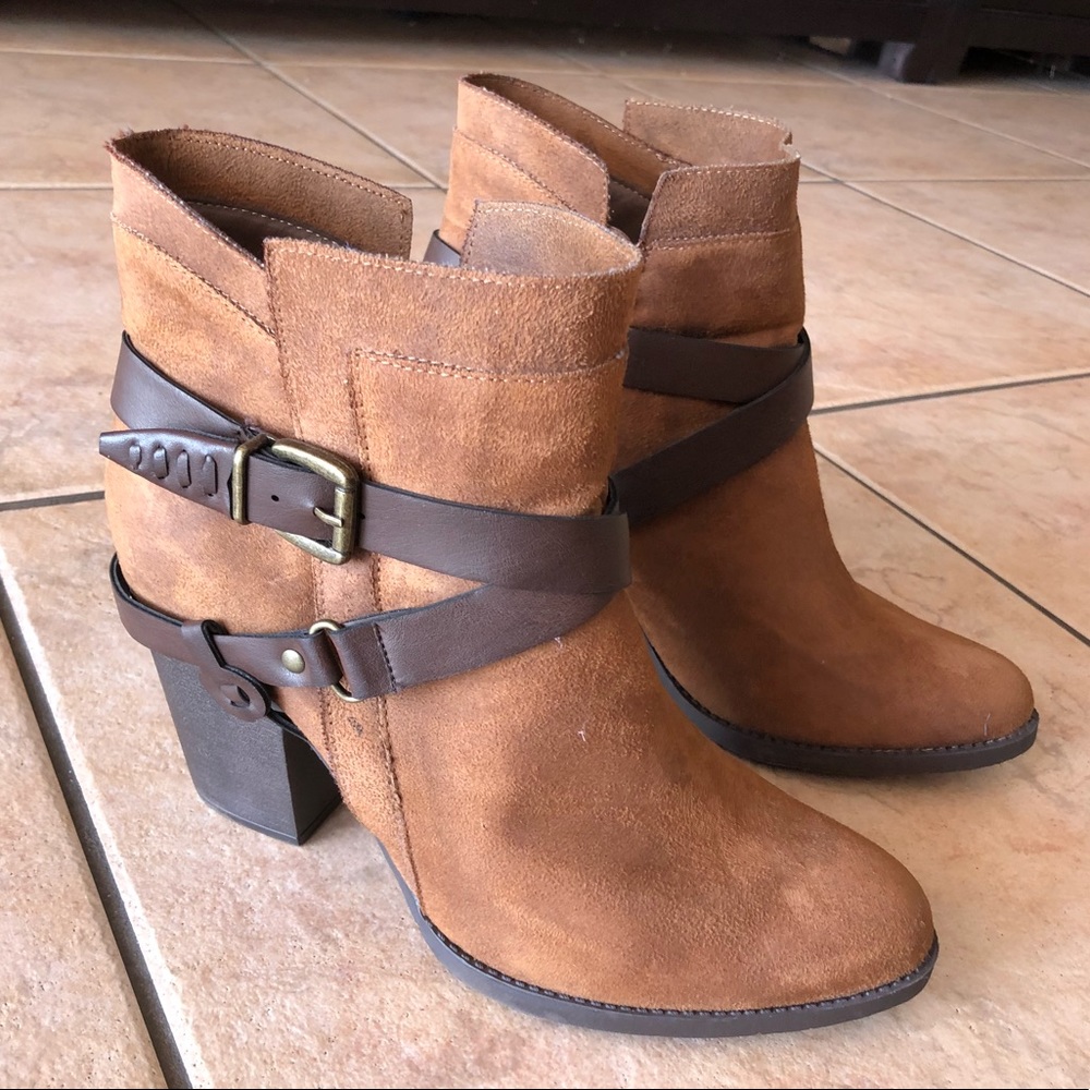 Mossimo Brown Boots